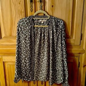 Banana republic women’s medium top